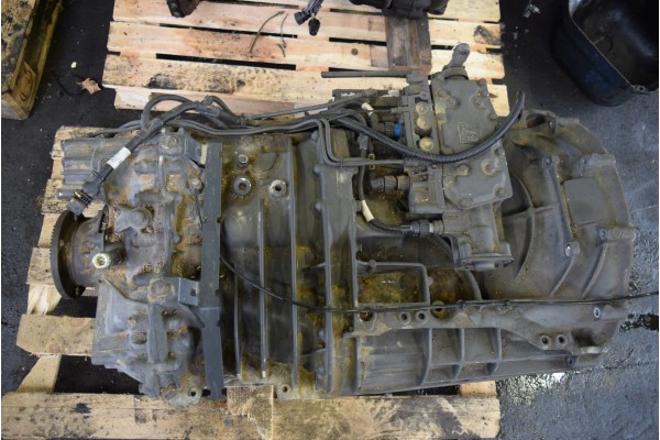 Caja de cambios DAF XF 105 106 16 S 2330 TD 2012