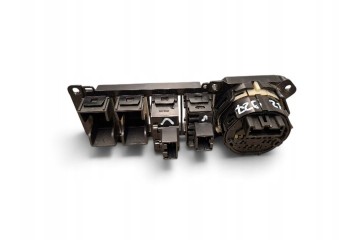 Nissan Pathfinder III R51 25536EA000 Bridge Lock Switch Catalog number of the part 25536EA000