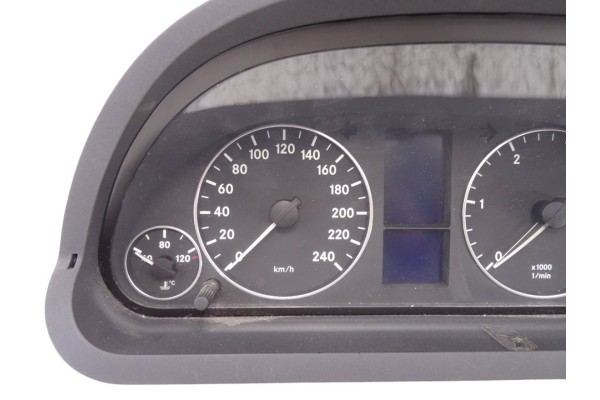A1695401947 CUADRO INSTRUMENTOS MERCEDES-BENZ CLASE A (BM 169)