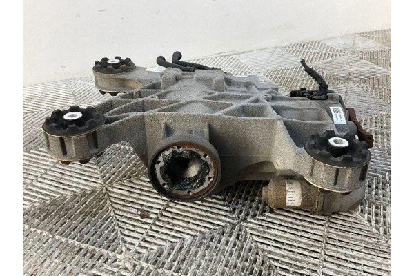 Rear reducer AUDI Q3 8U PGA 2 0L diesel 130kW 2014 Part manufacturer Audi OE