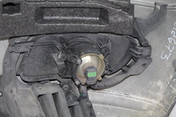 NEGRO PARAGOLPES DELANTERO MERCEDES-BENZ CLASE A (BM 169)