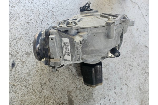 Mercedes w205 c class front reducer A2213310000 4matic Catalog number of the part W205 A2213310000