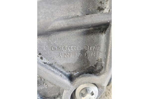 Reductor delantero Mercedes Clase C W205 A2213310000 4MATIC