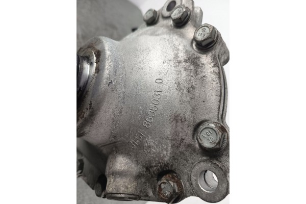 2017 BMW X3 F25 Front differential 8635030 Installation side front