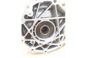 Reductor trasero MASERATI LEVANTE SUV (M161) 670038072 2017