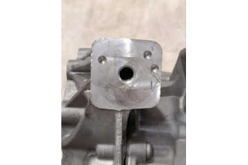 Reductor trasero MASERATI LEVANTE SUV (M161) 670038072 2017