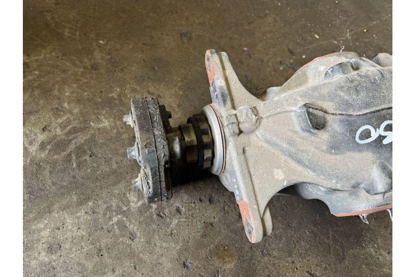 Rear reducer BMW 3 F30 F80 7612164 2 0L gasoline 135kW 2016 Catalog number of the part 7612164