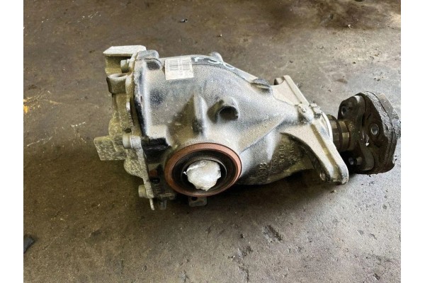 Rear reducer BMW 3 F30 F80 7612164 2 0L gasoline 135kW 2016 Car type passenger cars