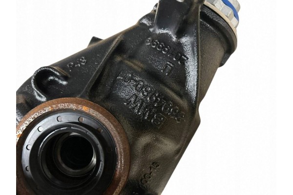 Rear differential BMW X4 G02 8655015 Part manufacturer BMW OE
