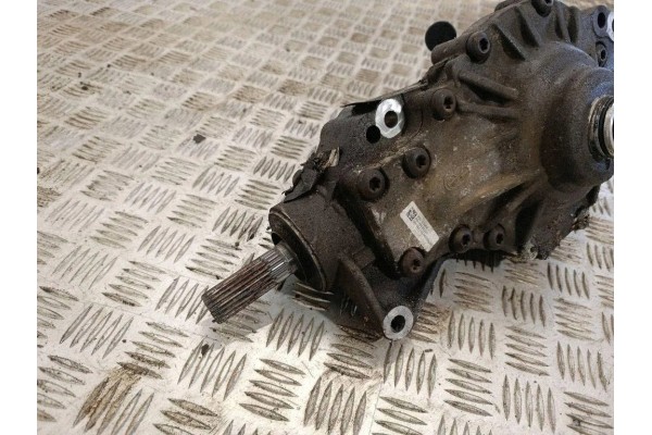 Front reducer JAGUAR F PACE X761 2908716 2 99L diesel 221kW 2016 Part manufacturer Jaguar OE