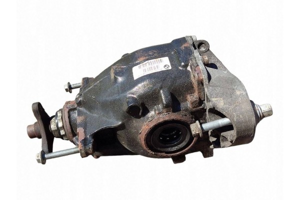 Rear differential BMW 3 F30 F35 F31 33107624780 Car type passenger cars