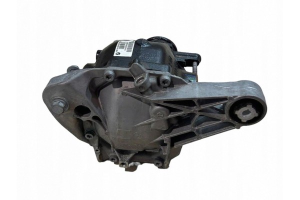 Rear differential BMW X7 G07 8681554 Catalog number of the part 8681554