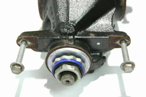 Rear differential BMW 3 F30 F35 F31 33107605591 Catalog number of the original 7605591