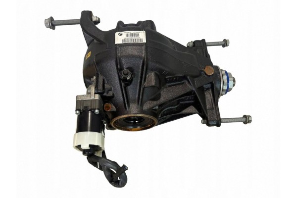 Rear differential BMW M8 F91 F92 G14 G15 7856928 Car type passenger cars