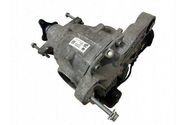Rear differential BMW 8 G16 8686657 Part manufacturer BMW OE