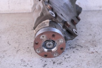 2015 BMW 3 GT F34 Front differential 7590898 Part manufacturer BMW OE