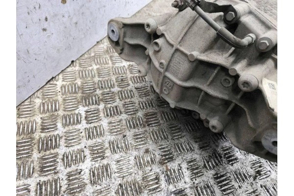 Reductor trasero MASERATI LEVANTE SUV (M161) 06701044710 3.0L gasolina