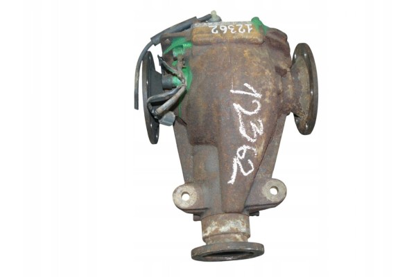 Rear differential Mitsubishi Pajero III V60 V70 2000 2007 3501A298 Car type passenger cars