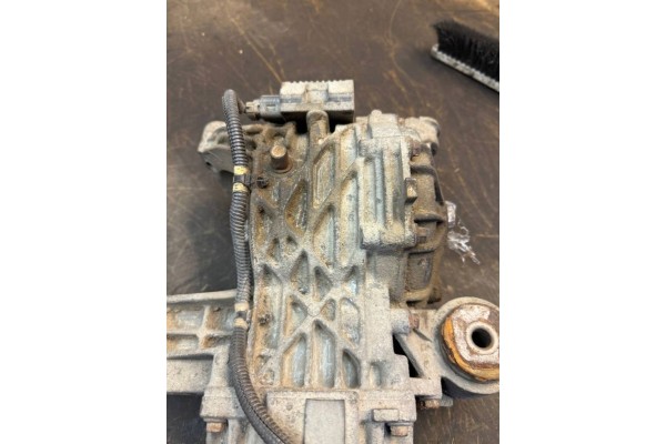 Diferencial trasero Chevrolet Captiva I 2006-2018 9009058602 22721326