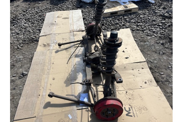 REAR BEAM AXLE DIFFERENTIAL BRIDGE REAR LAND ROVER FREELANDER 2 0 TD4 Catalog number of the part BELKA TYLNA OS DYFERENCJA MOST 