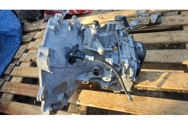Manual gearbox Opel CORSA D ASTRA J MERIVA B 1 3 CDTI 75HP ME374