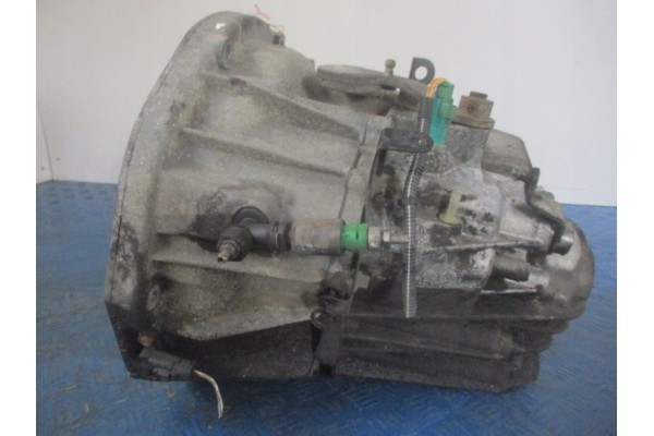 RENAULT ESPACE IV 2 0 16V 140KM GEARBOX PK6010 SIX Part manufacturer Renault OE