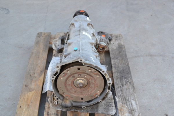 TRANSMISSION BMW E90 E91 E84 7590123 COMPLETE X Drive with Reducer F V Catalog number of the part 7590123