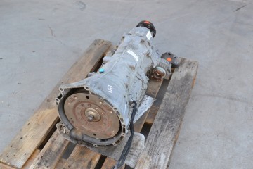 TRANSMISSION BMW E90 E91 E84 7590123 COMPLETE X Drive with Reducer F V Packaging status no packaging