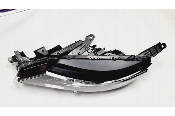 MITSUBISHI L200 2019 2022 LAMP LEFT FRONT OEM Car type 4x4 SUV passenger cars