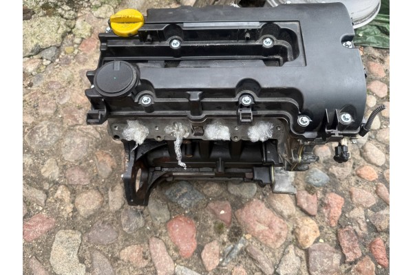 SILNIK A14NEL 1 4 16V TURBO MERIVA B ASTRA J CORSA E