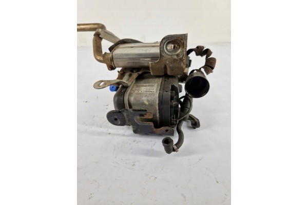 Webasto VW GOLF V 1K1 1K0815005EB 1 9L diesel 77kW 2004 Catalog number of the part 1K0815005EB
