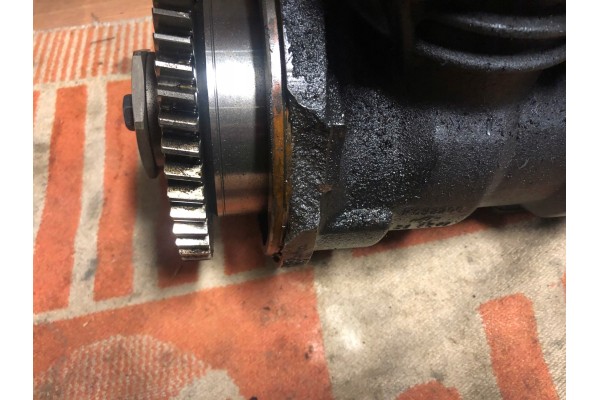 132850_M HEAD OF THE VOLVO LS8901 SPRAYER Catalog number of the part 123