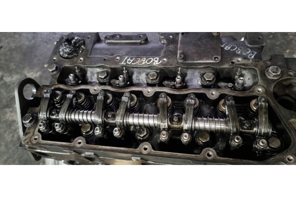 Motor Post 2166/2200 Perkins Bobcat T2556