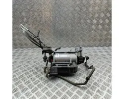 Compresor de Suspensión Neumática para Mercedes Clase C S205 A2053200104