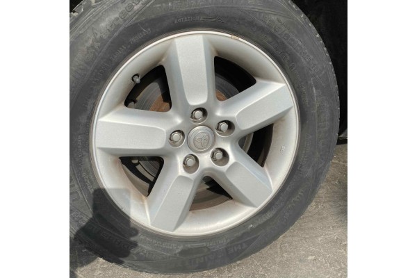 Toyota RAV4 (A2) 2.0 D-4D Sol 4x4 2004 para piezas | Desguace Gandia SL