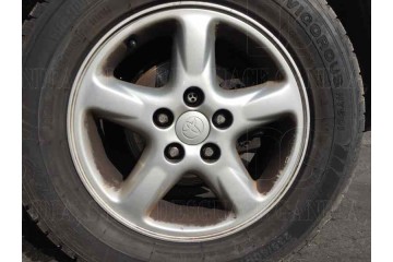 Toyota RAV4 (A2) 2.0 D-4D Executive 4x4 2002 para piezas | Desguace Gandia SL