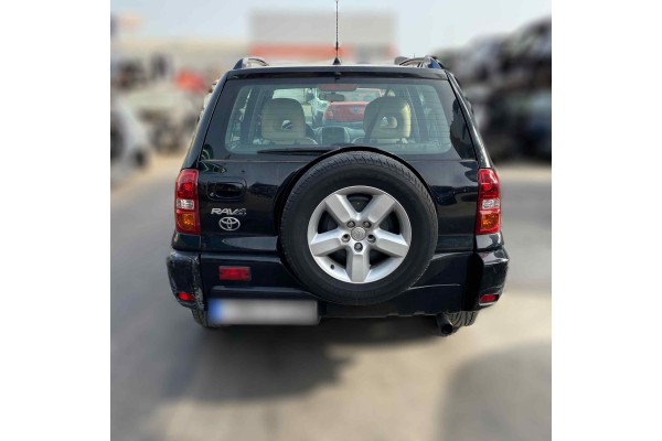Toyota RAV4 (A2) 2.0 D-4D Sol 4x4 2004 para piezas | Desguace Gandia SL