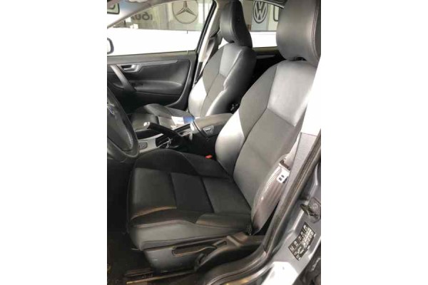 Volvo S60 Berlina D5 Momentum 2008 para piezas | Desguace Gandia SL