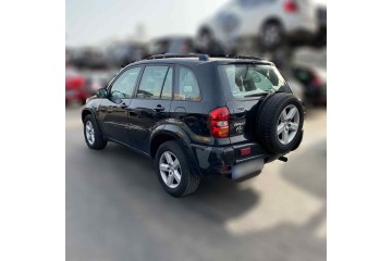 Toyota RAV4 (A2) 2.0 D-4D Sol 4x4 2004 para piezas | Desguace Gandia SL