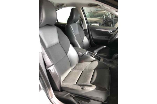 Volvo S60 Berlina D5 Momentum 2008 para piezas | Desguace Gandia SL