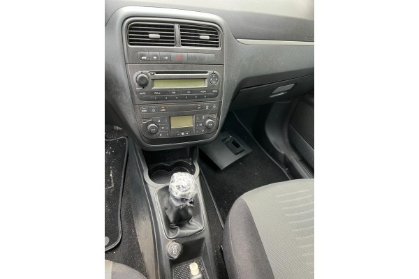 Fiat Grande Punto (199) 1.3 Multijet Sport (01. - ) 2007 para piezas | Desguace Gandia SL