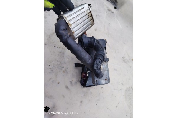 Calefactor de estacionamiento (Webasto) Audi A4 S4 B8 8K 8K0265081AD