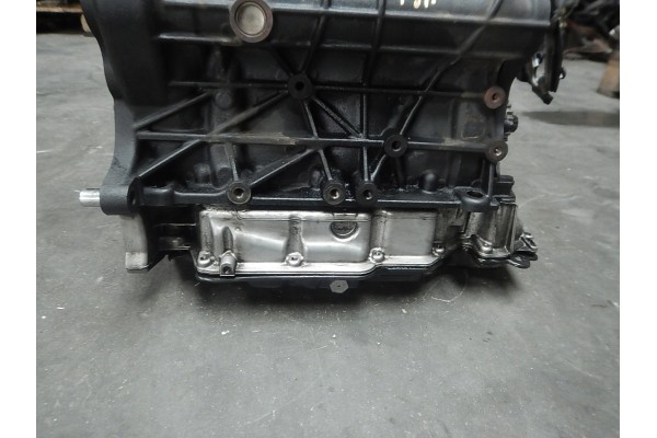 DOWN ENGINE BLOCK VW PASSAT B8 LIFT 2 0TDI DSRA Car type passenger cars