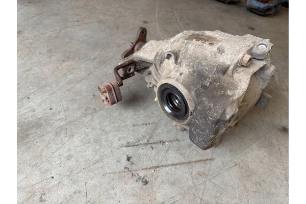 2011 BMW 5 GT F07 Rear differential 7584448 Catalog number of the part 7584448