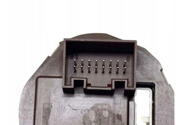 VW Touareg II 7P 7P6941435D Differential Lock Switch Catalog number of the part 7P6941435D