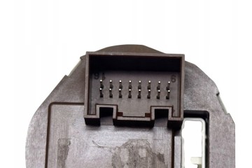 VW Touareg II 7P 7P6941435D Differential Lock Switch Catalog number of the part 7P6941435D