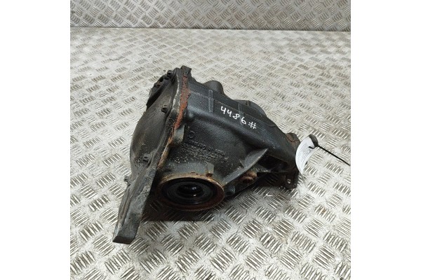 Rear differential Mercedes SLK R172 A1723508000 A2093510205 A2033510708 Catalog number of the original A1723508000 A2093510205 A