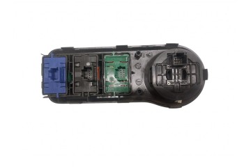 Dacia Duster I 2010 2017 251635247R Bridge Lock Switch Catalog number of the part 251635247R