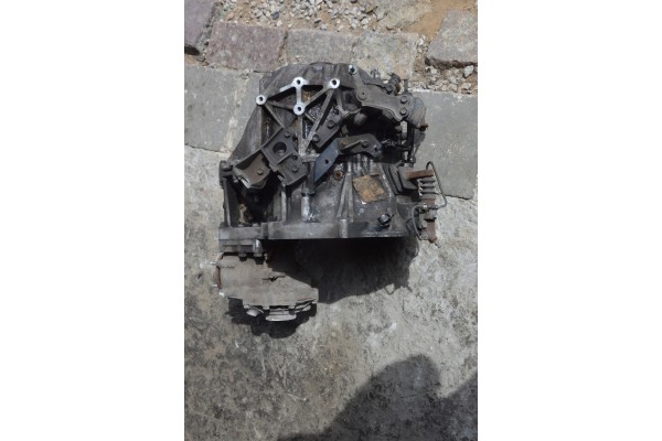 skrzynia biegow z reduktorem toyota rav 4 2 2 2009