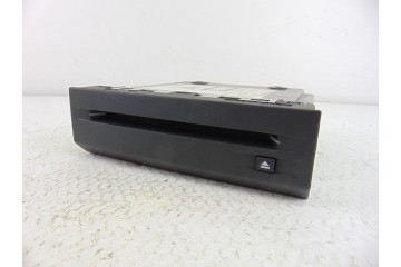 13594479 SISTEMA AUDIO / RADIO CD OPEL ASTRA K BERLINA 5P Dynamic Start/Stop 2015 13594479 184167 OPEL - 1